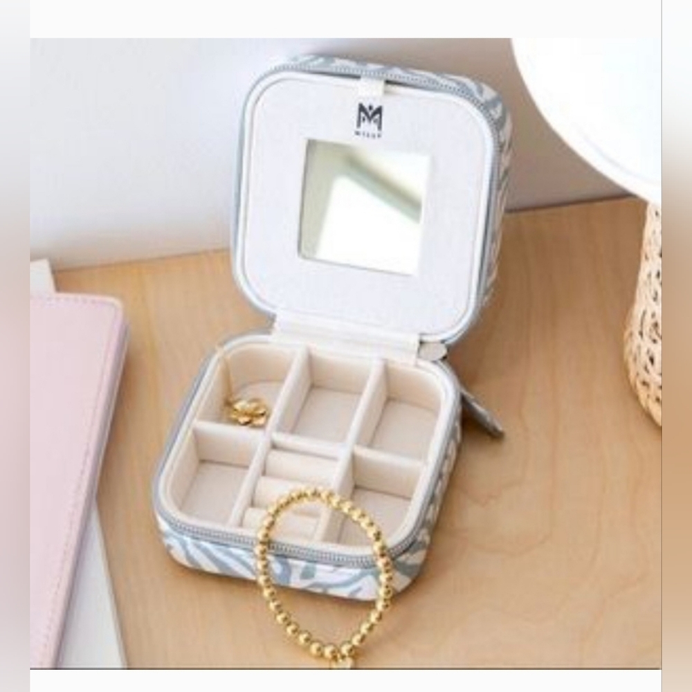 NWOT Milly Travel Jewelry Case